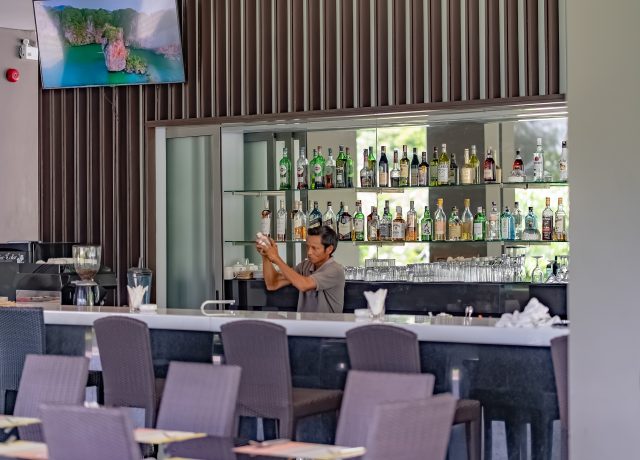 The Sanctuary Yamu - Phuket Smart Penthouse - Pool Bar